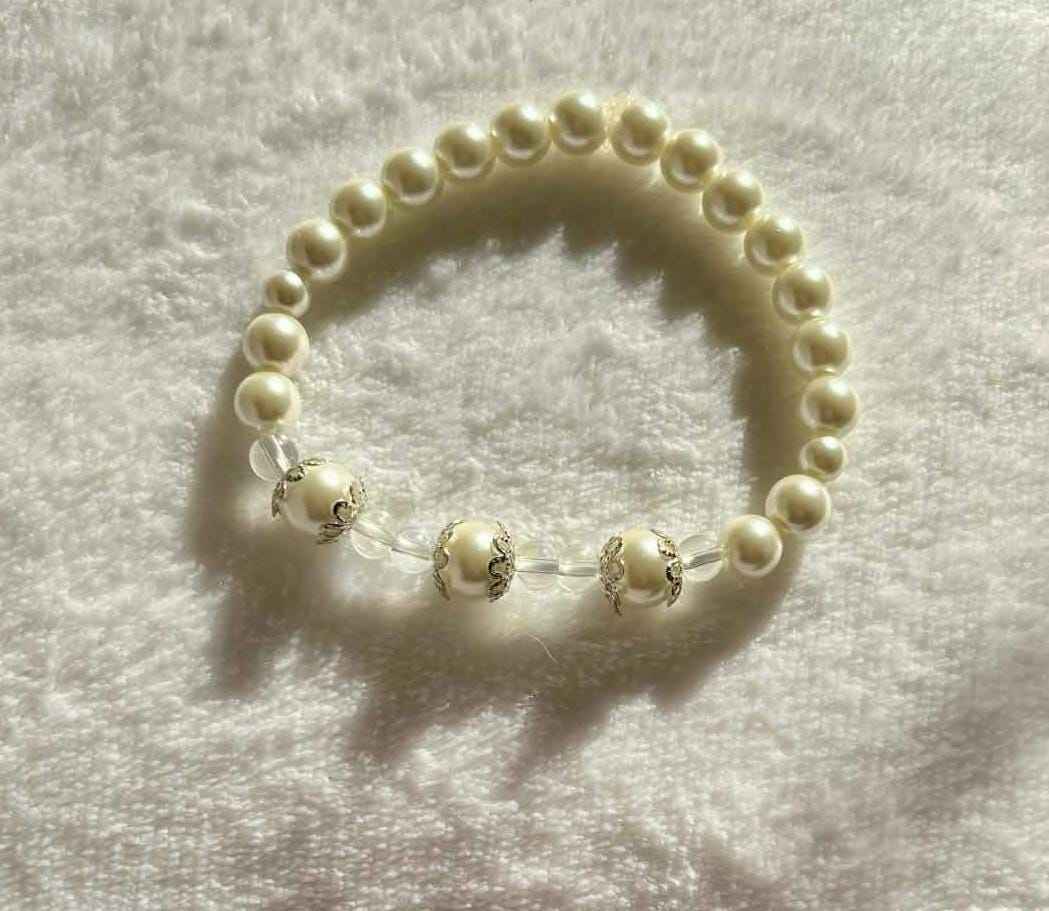 Pearl Stretch Bracelet, Faith-Inspired Gift for Women, Minimal Religious
